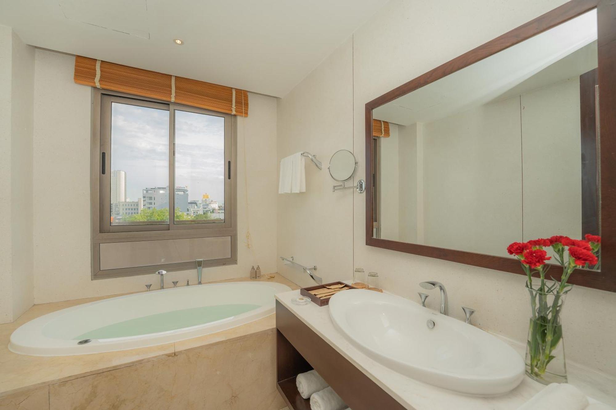 Dana Pearl Danang Hotel Екстериор снимка